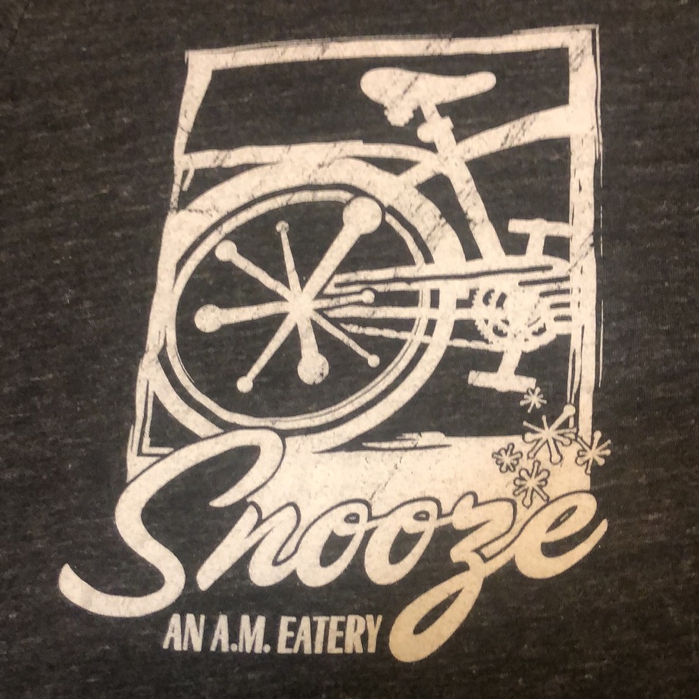 Alternative tee - Picture 2 of 3